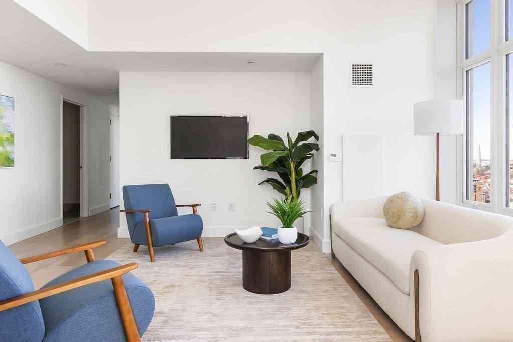 Condo For Sale - 100 Lovejoy Wharf #PH1A<br/> Boston, MA 02114