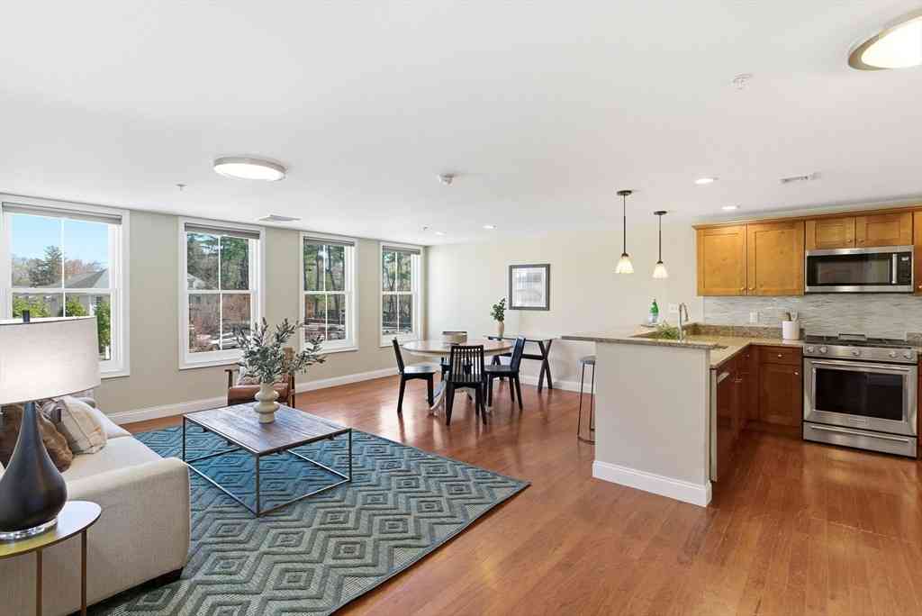 Condo For Sale - 70 Great Rd #G<br/> Bedford, MA 01730