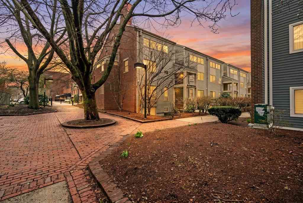 Condo For Sale - 28 Federal St #10<br/> Salem, MA 01970