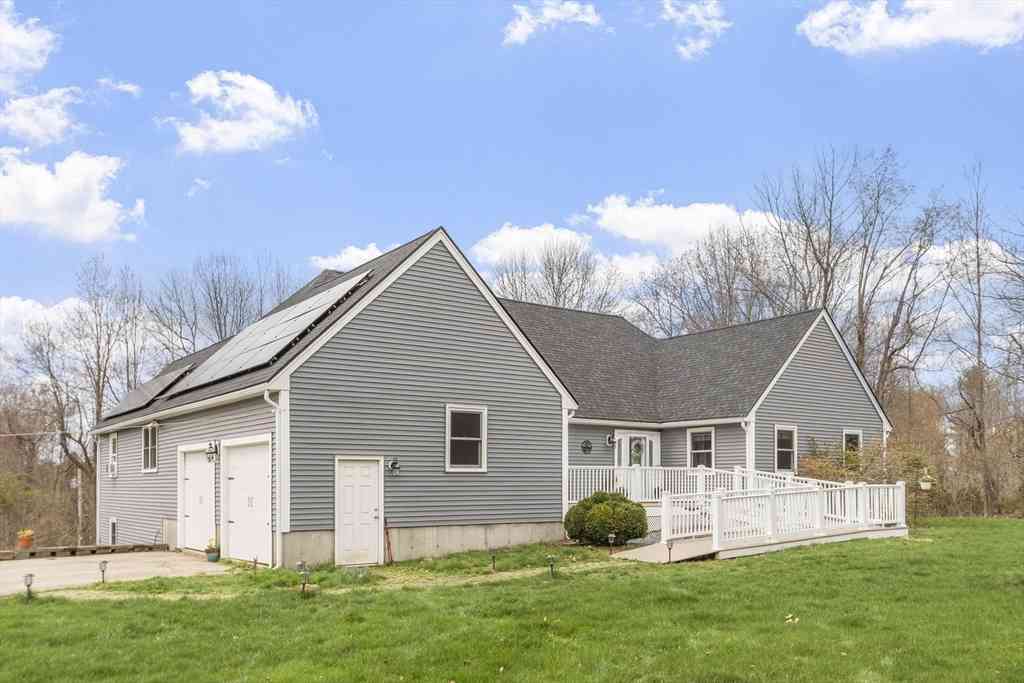 Homes For Sale - 184 Pleasantdale Rd.<br/> Worcester County, Rutland, MA 01543