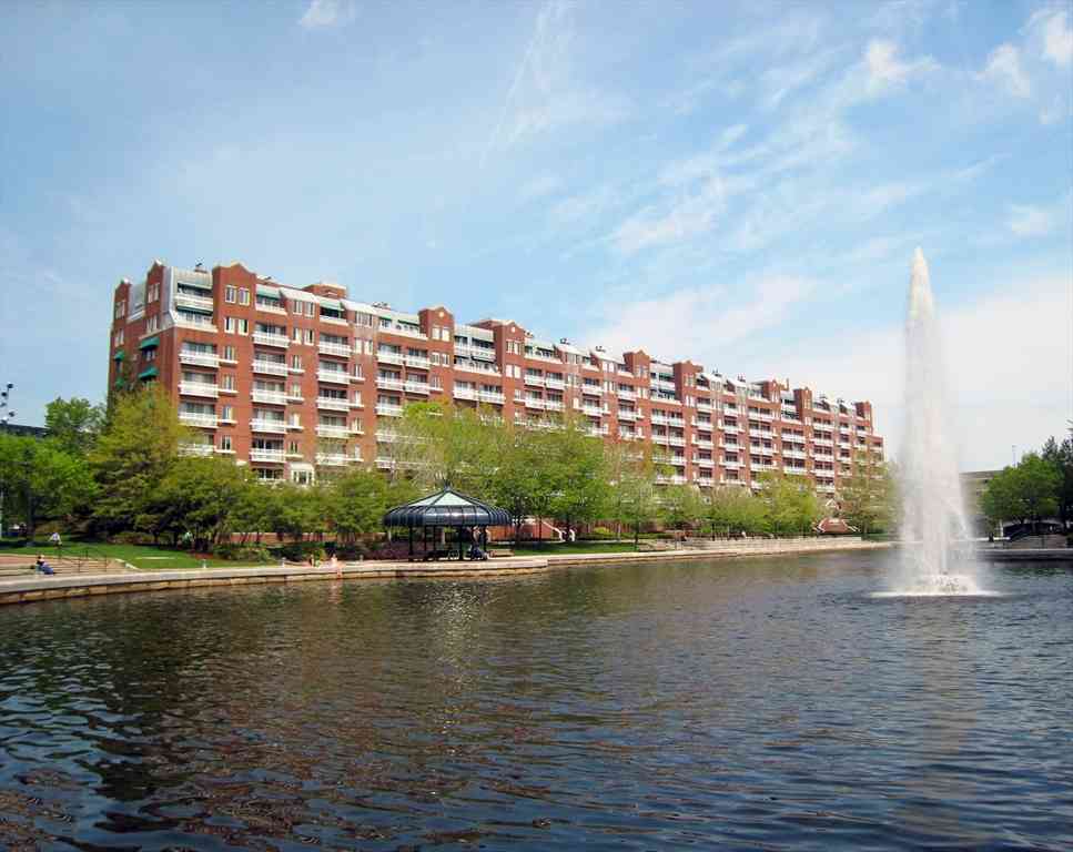 Condo For Sale - 6 Canal Park #106<br/> Cambridge, MA 02141