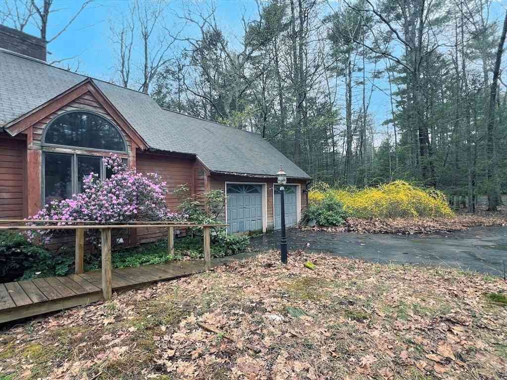 Homes For Sale - 45 Honey Pot Road<br/> Southwick, MA 01077