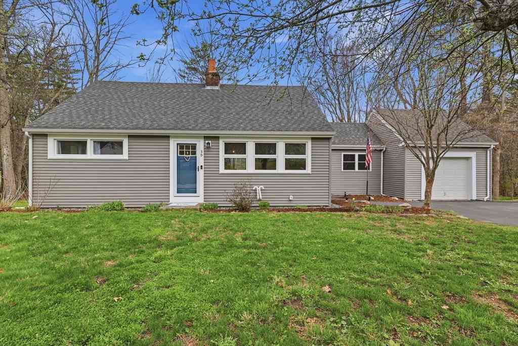 Homes For Sale - 39 Shady Lane Avenue<br/> Worcester County, Northborough, MA 01532