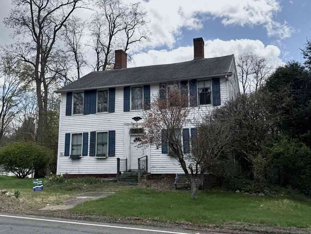 Homes For Sale - 17 Depot St<br/> Southwick, MA 01077