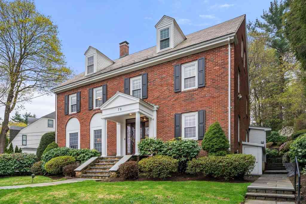 Homes For Sale - 78 Waban Hill Rd N<br/> Middlesex County, Newton, MA 02467