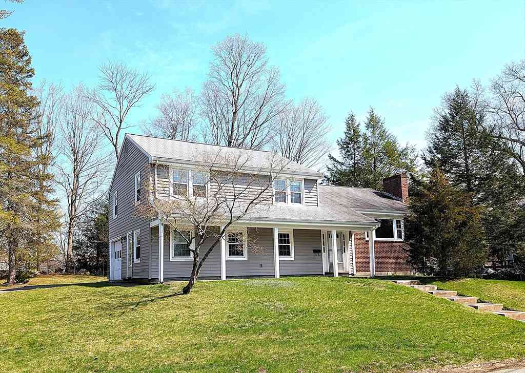 Homes For Sale - 1 Louise St<br/> Middlesex County, Maynard, MA 01754
