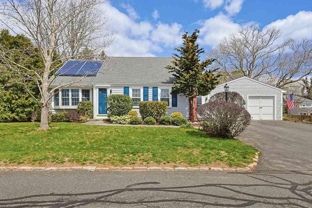 Homes For Sale - 109 Wilson St<br/> Dartmouth, MA 02748