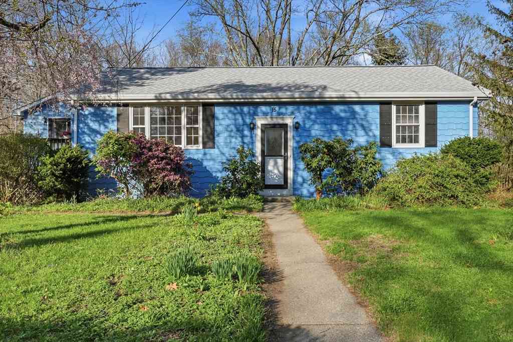 Homes For Sale - 15 Grove Street<br/> Worcester County, Auburn, MA 01501