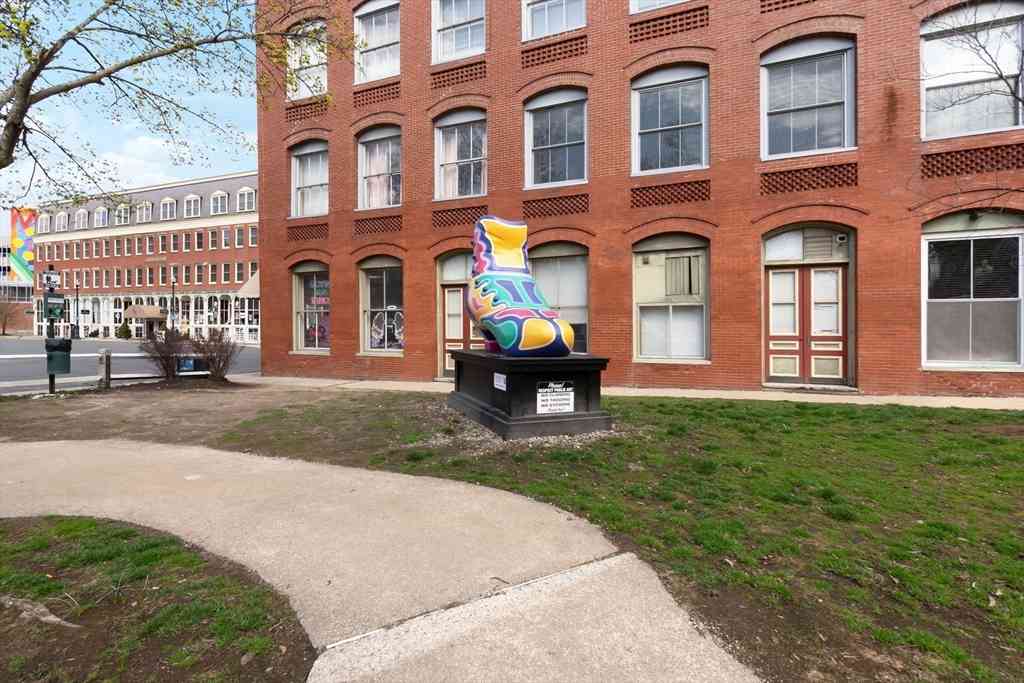 Condo For Sale - 80 Wingate St #2D<br/> Haverhill, MA 01832