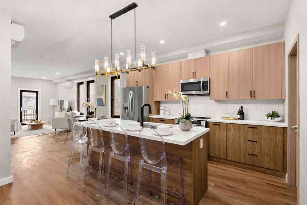 Condo For Sale - 14 Schuyler #3<br/> Boston, MA 02121
