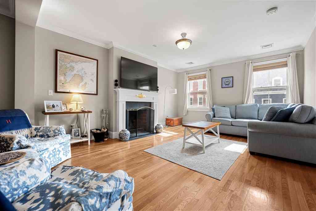 Condo For Sale - 57 High St #2<br/> Boston, MA 02129