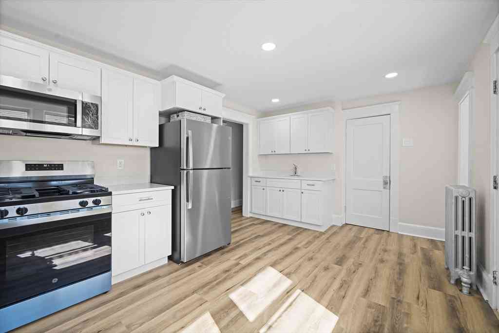 Homes For Sale - 105 Wilber Street<br/> Springfield, MA 01104