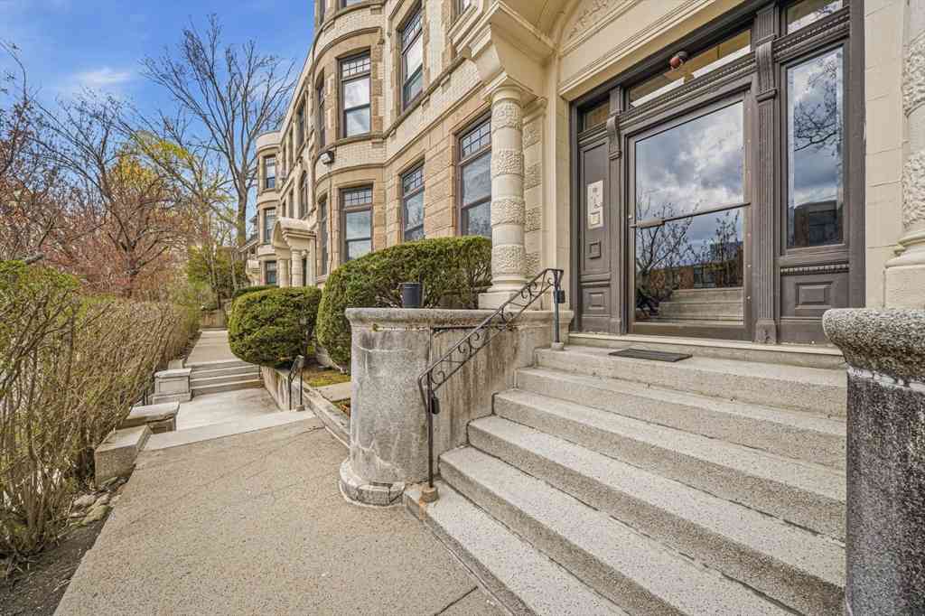 Condo For Rent - 31 Westbourne Ter #2<br/> Brookline, MA 02446