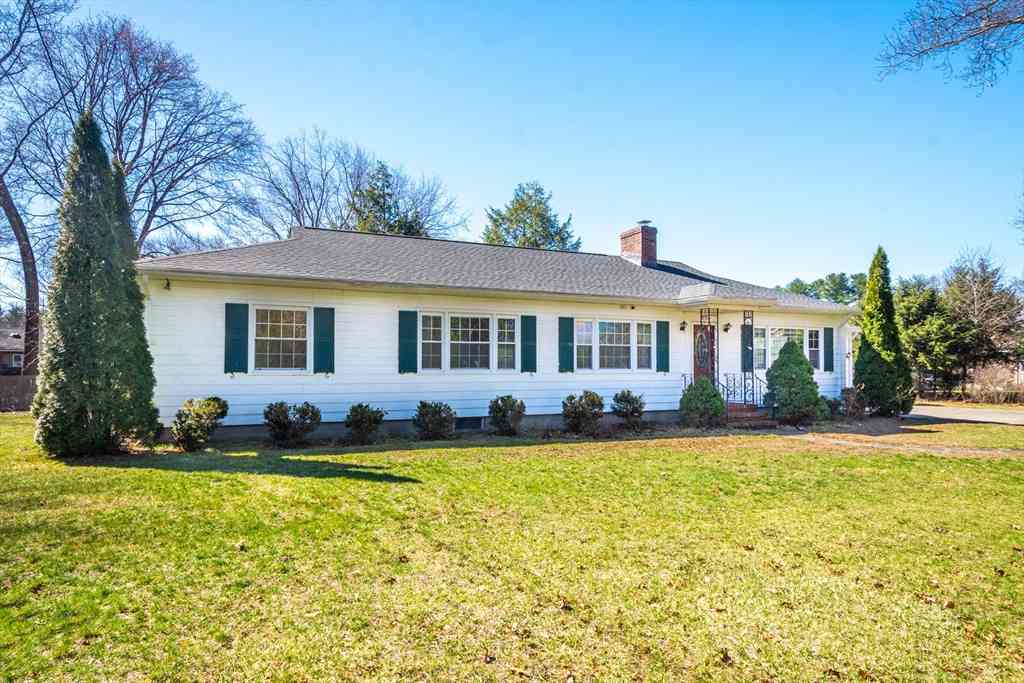 Homes For Sale - 378 Lowell St<br/> Andover, MA 01810