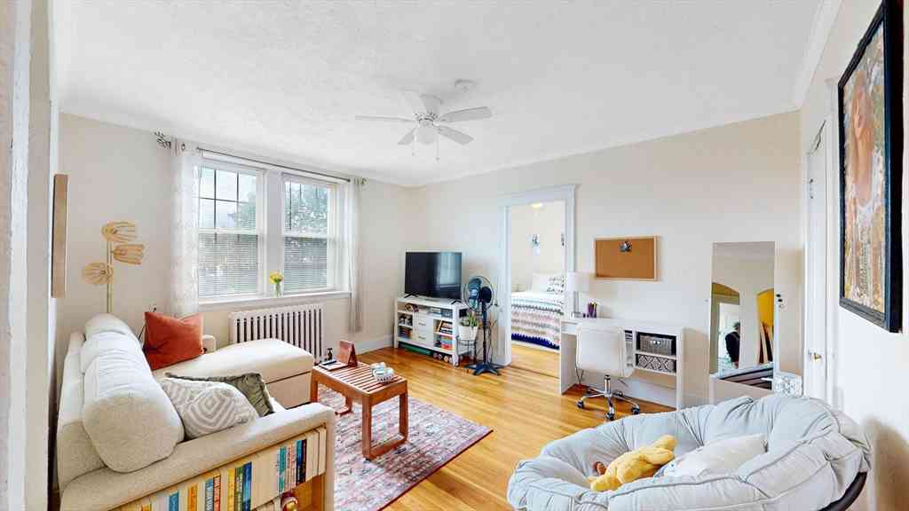 Apartment For Rent - 15 Governors Ave #7<br/> Medford, MA 02155