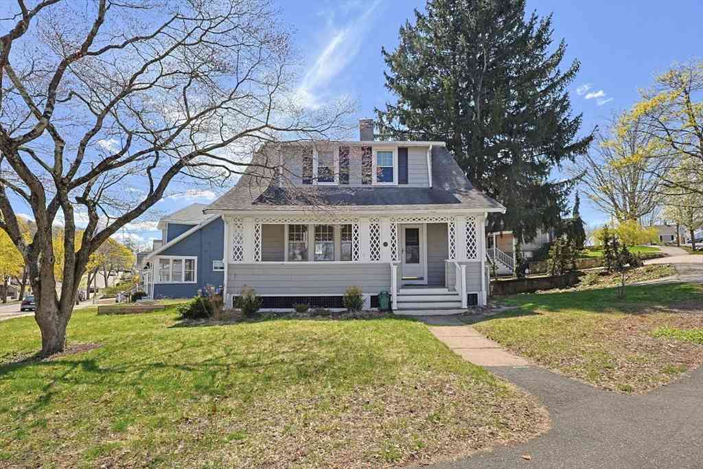 Homes For Sale - 165 Milton St<br/> Quincy, MA 02170