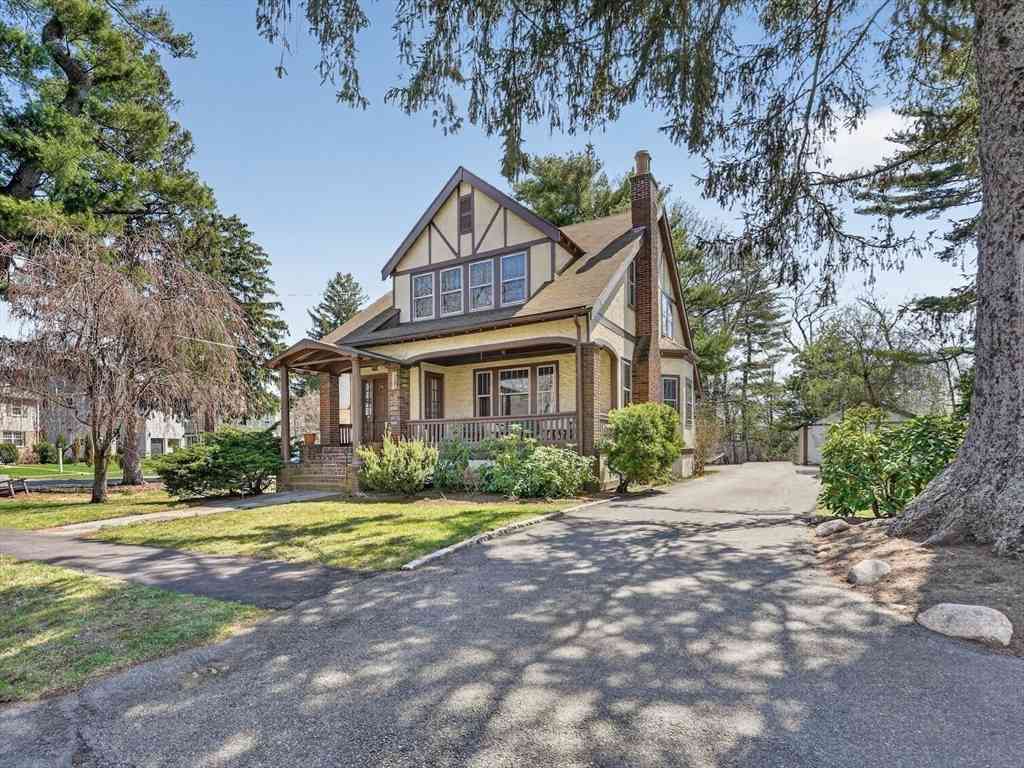 Homes For Sale - 44 Hemlock Street<br/> Needham, MA 02492