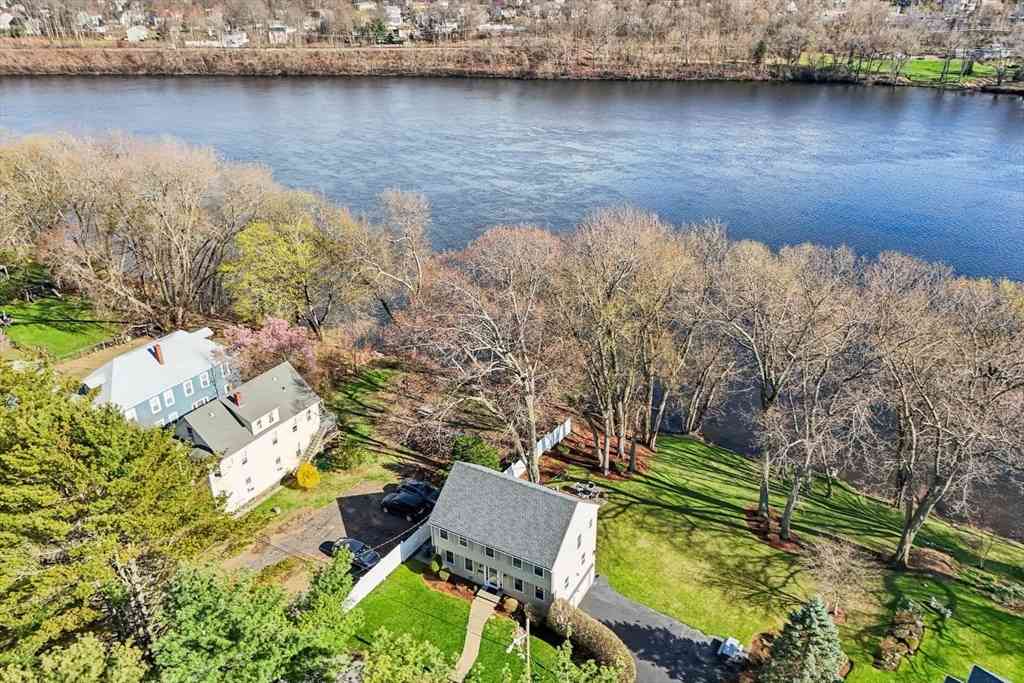 Homes For Sale - 96 Margin St<br/> Haverhill, MA 01832