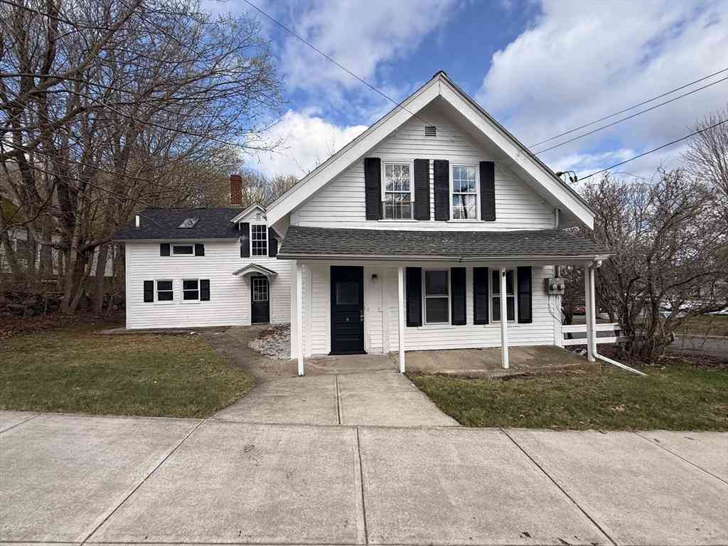 Multifamily For Rent - 25 Pleasant St<br/> Athol, MA 01331