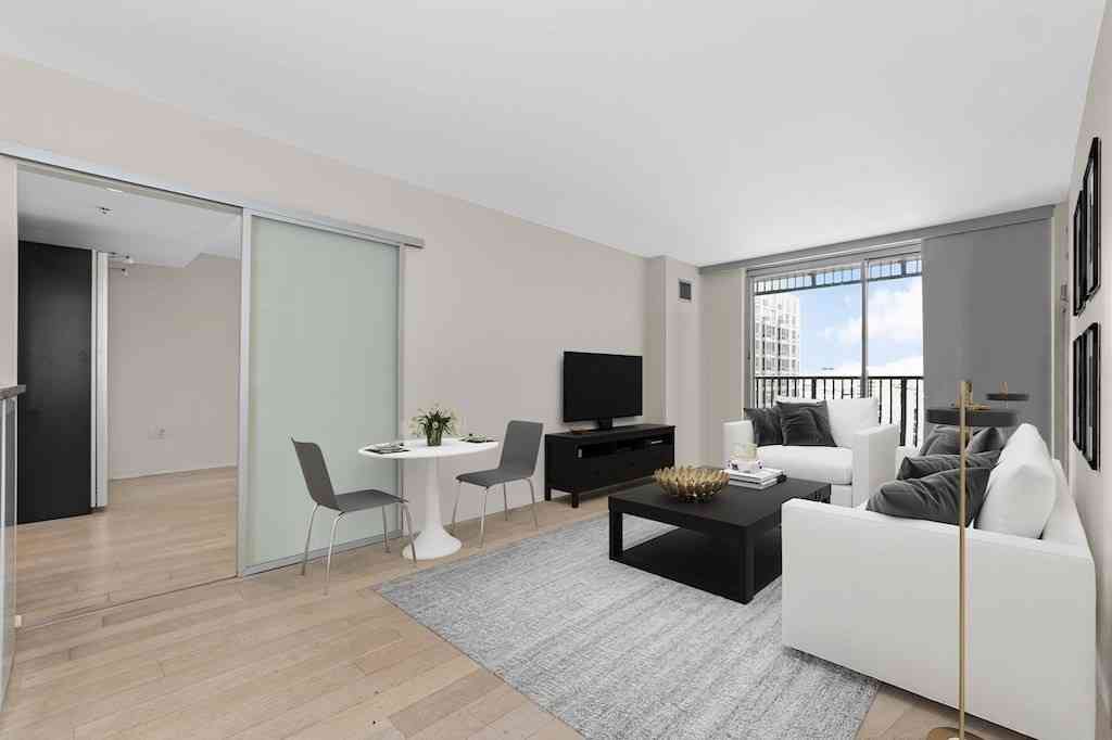 Condo For Sale - 8 Museum Way #1201<br/> Cambridge, MA 02141