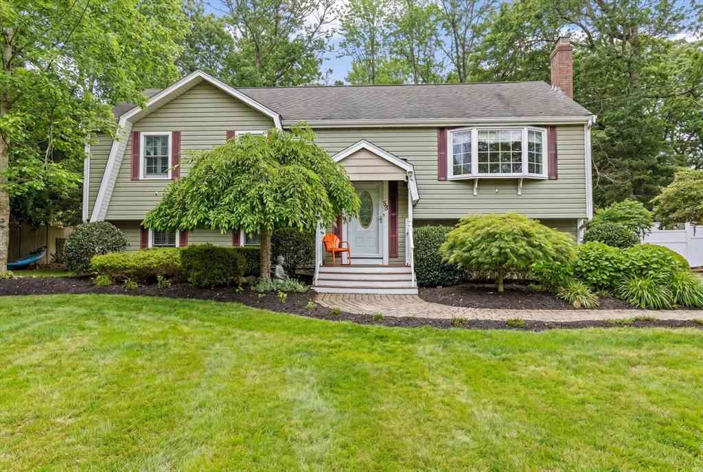 Homes For Sale - 59 Heather Drive<br/> Plymouth, MA 02360