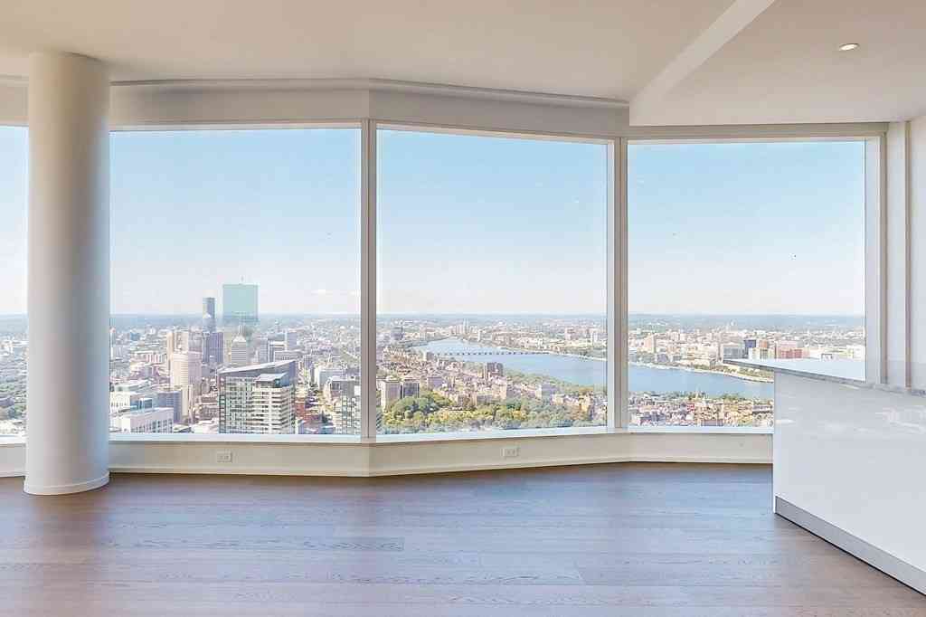 Condo For Sale - 240 Devonshire St #4706<br/> Boston, MA 02110