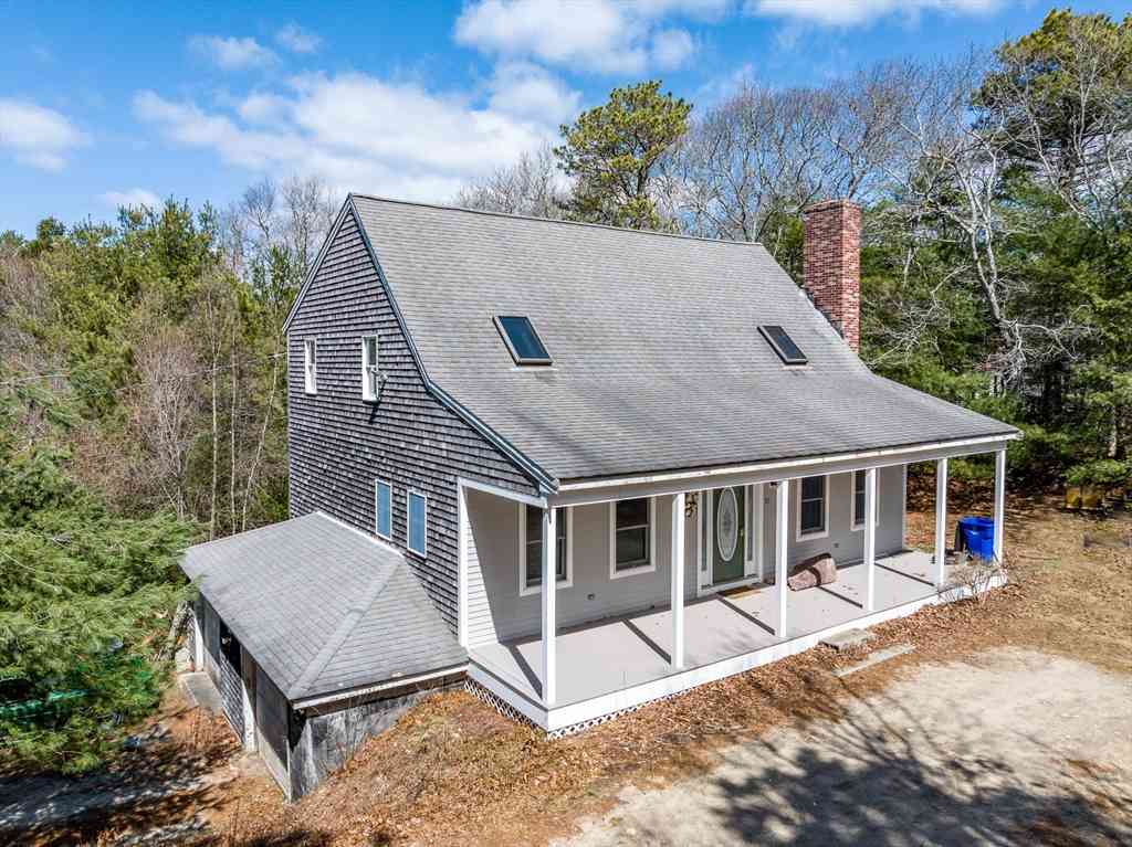 Homes For Sale - 21 Clay Pond Road<br/> Barnstable County, Bourne, MA 02532