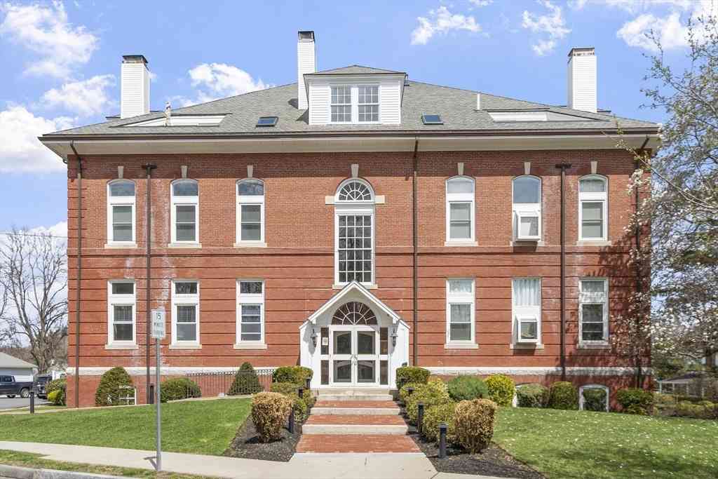 Condo For Sale - 66 Haskell #1N<br/> Beverly, MA 01915
