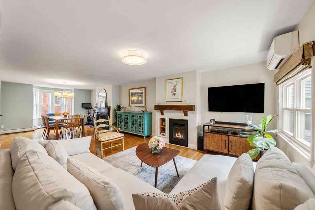 Condo For Sale - 33 Soley Street #2<br/> Boston, MA 02129