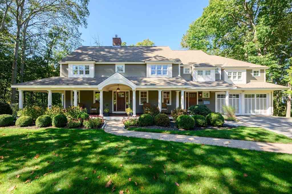 Homes For Sale - 137 Fairoaks Ln<br/> Norfolk County, Cohasset, MA 02025