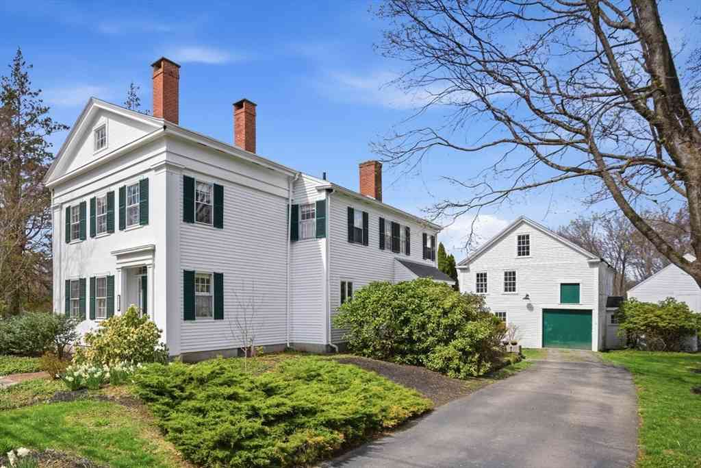 Homes For Sale - 248 Main Street<br/> West Newbury, MA 01985