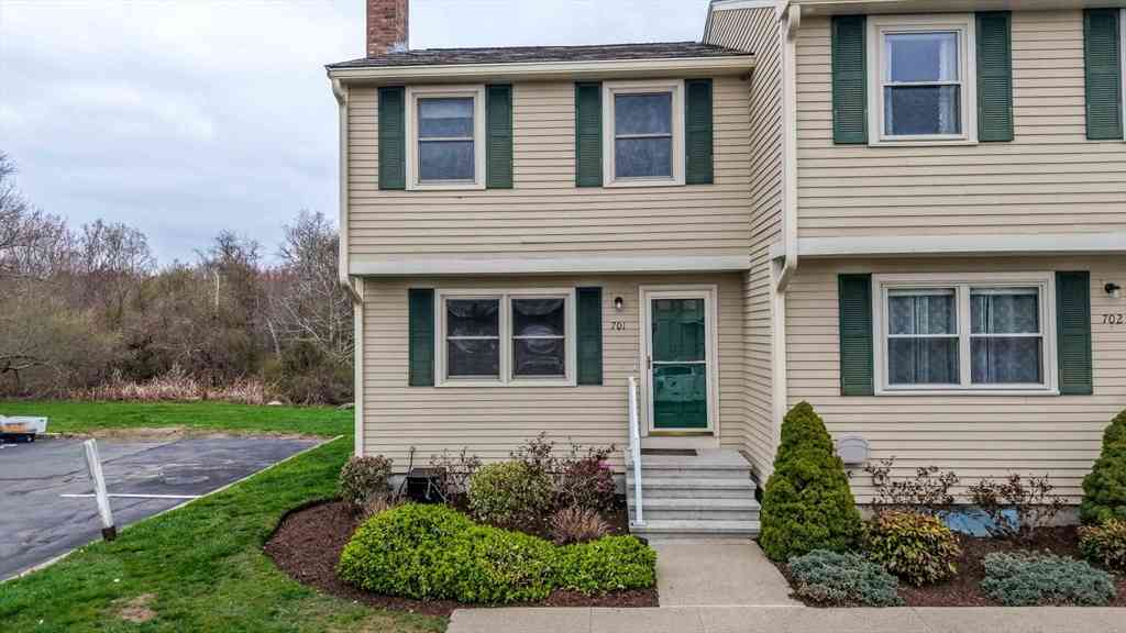 Condo For Sale - 701 Ocean Meadows #701<br/> Fairhaven, MA 02719