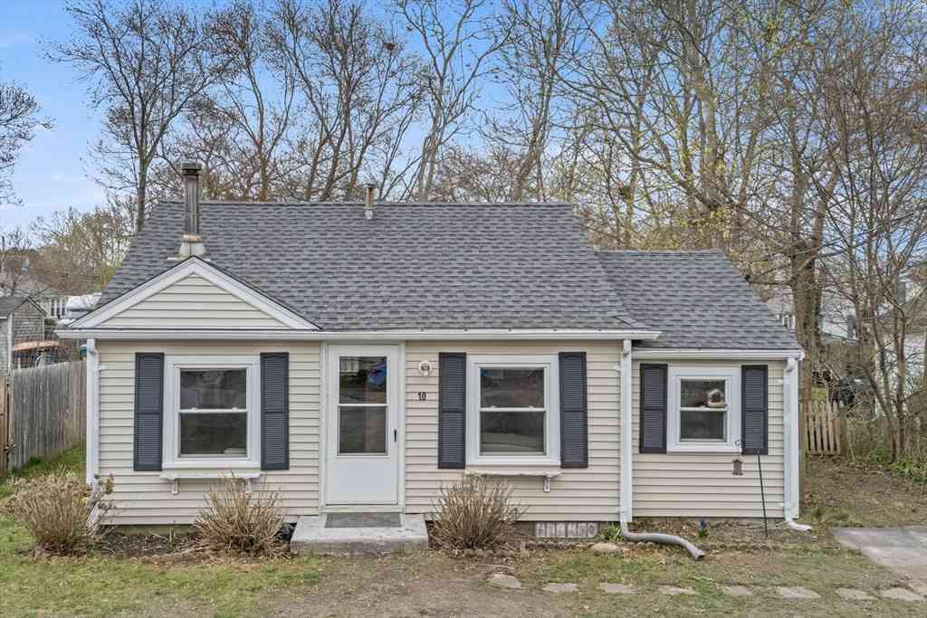 Homes For Sale - 10 Third Ave<br/> Wareham, MA 02571