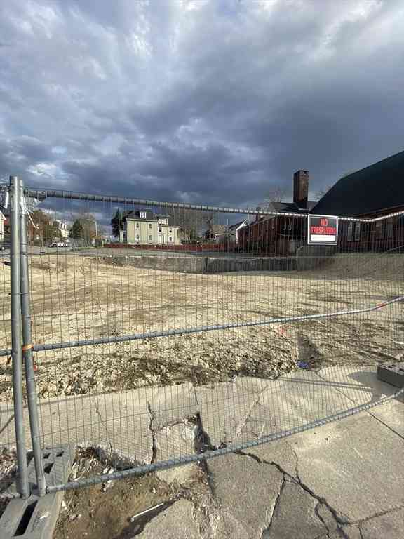 Vacant Land For Sale - 817 Main St<br/> Worcester, MA 01610