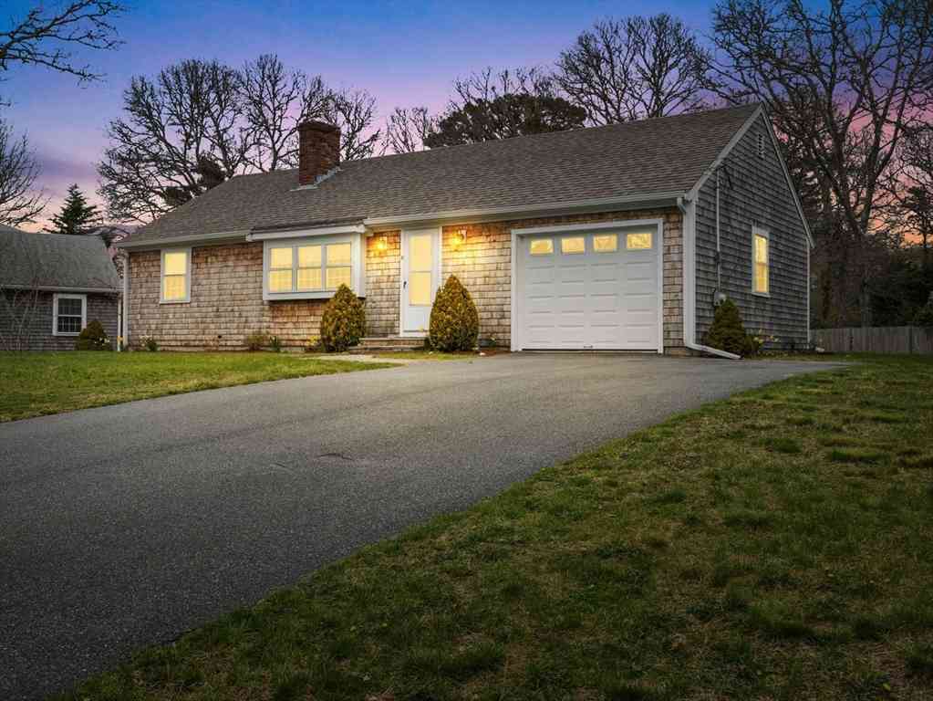Homes For Sale - 10 Eastover<br/> Barnstable County, Dennis, MA 02660