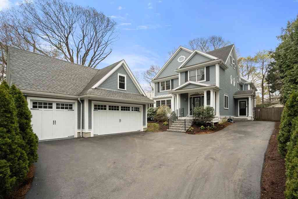 Homes For Sale - 214 Upland Road<br/> Middlesex County, Newton, MA 02460