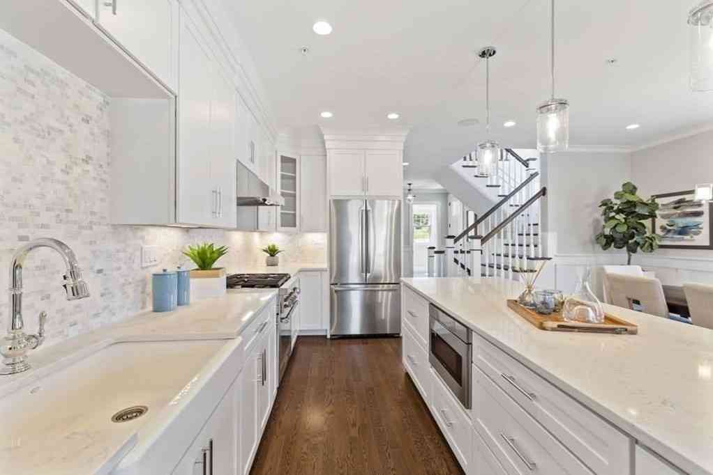 Condo For Sale - 24 Waterville Lane #24<br/> Middlesex County, Hopkinton, MA 01748