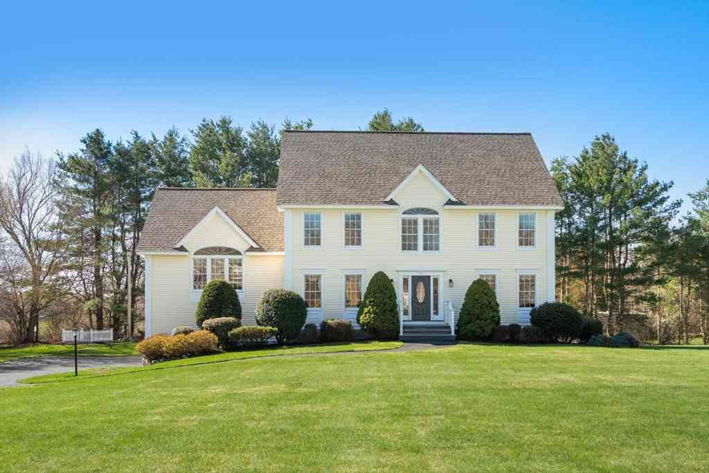 Homes For Sale - 1 Silver Brook Rd<br/> Salem, NH 03079