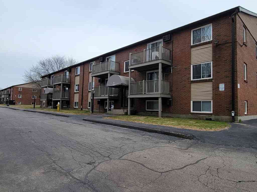 Apartment For Rent - 328 Greenwood St #A- 1<br/> Worcester, MA 01607