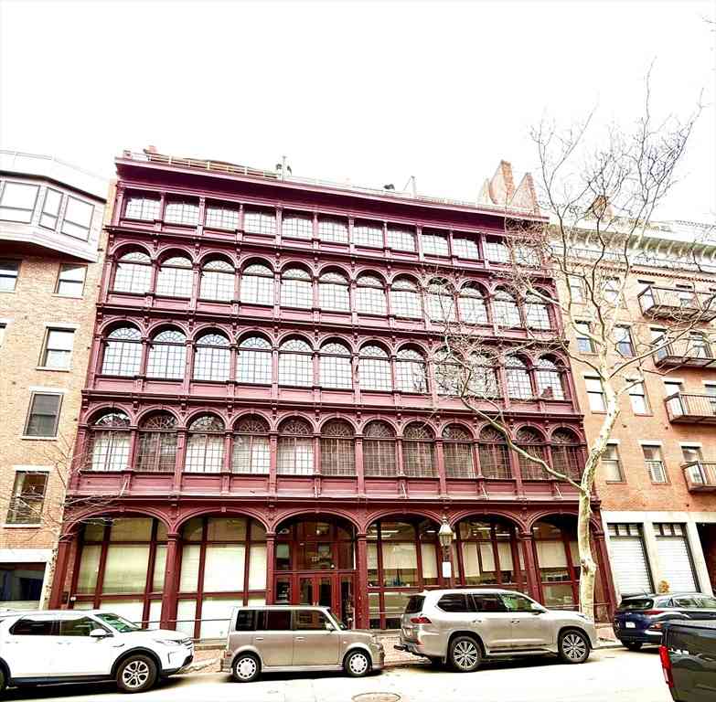 Condo For Sale - 120 Fulton Street #5 C  D<br/> Boston, MA 02109