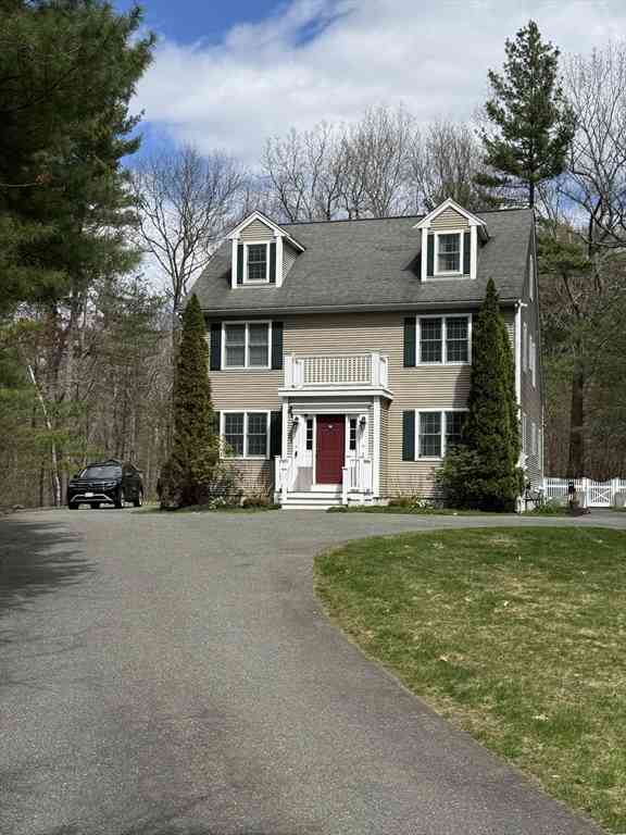 Condo For Sale - 11 Averill Rd #A<br/> Middleton, MA 01949