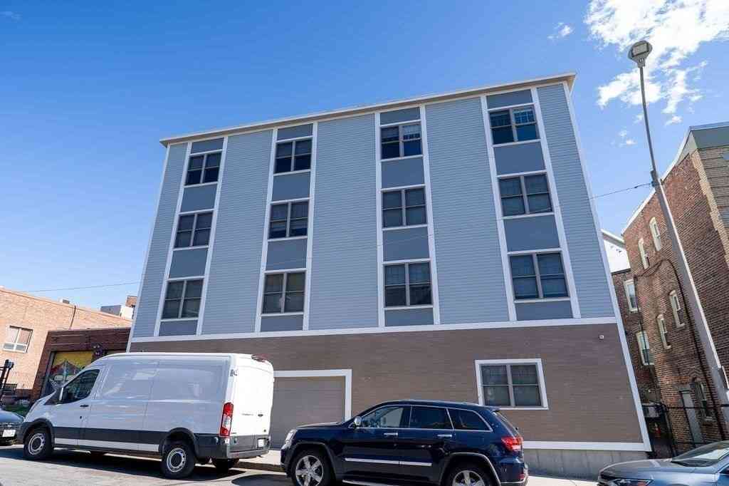 Apartment For Rent - 332 Talbot Ave #4TH FLR 14<br/> Boston, MA 02124