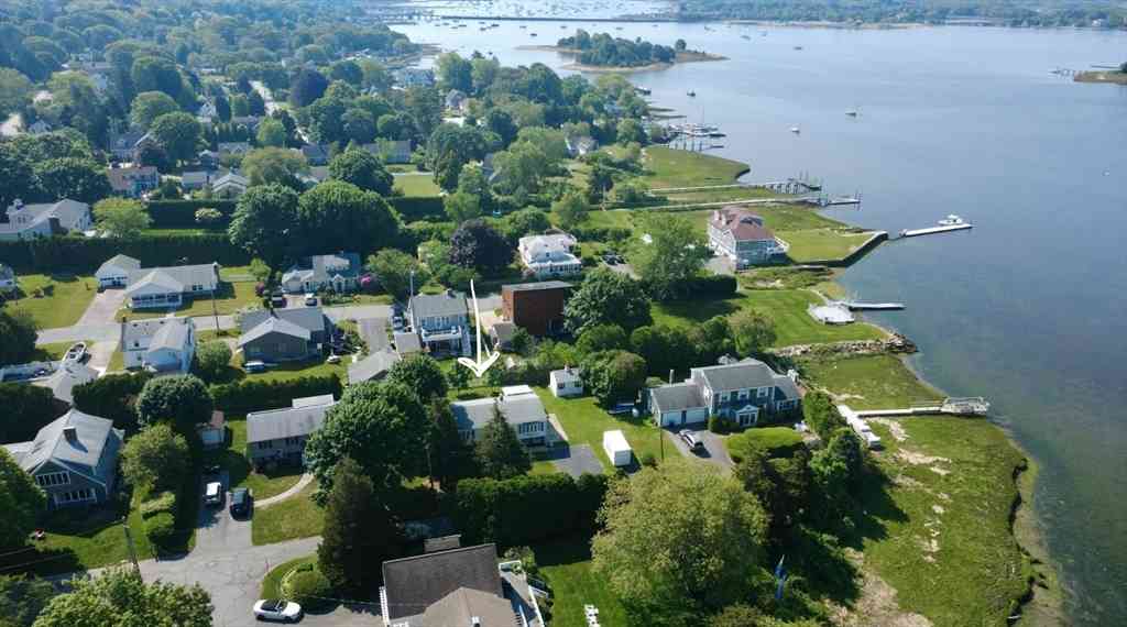 Homes For Sale - 30 Lucy St<br/> Dartmouth, MA 02748