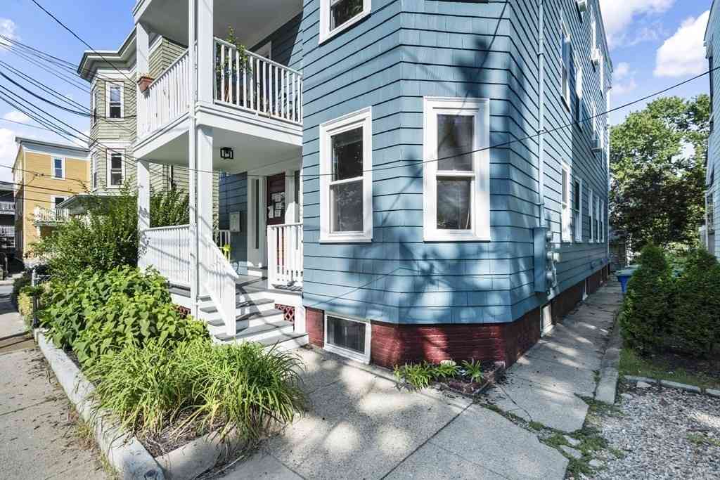 Condo For Rent - 31 Harold St #C<br/> Somerville, MA 02143