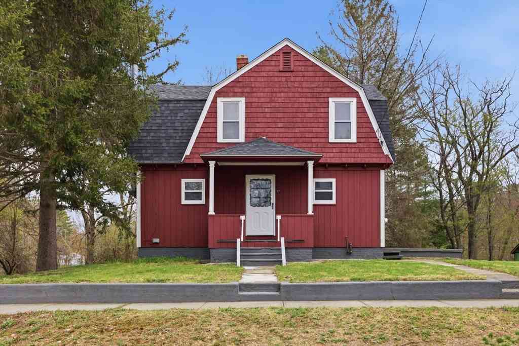Homes For Sale - 17 W High St<br/> Franklin County, Erving, MA 01344