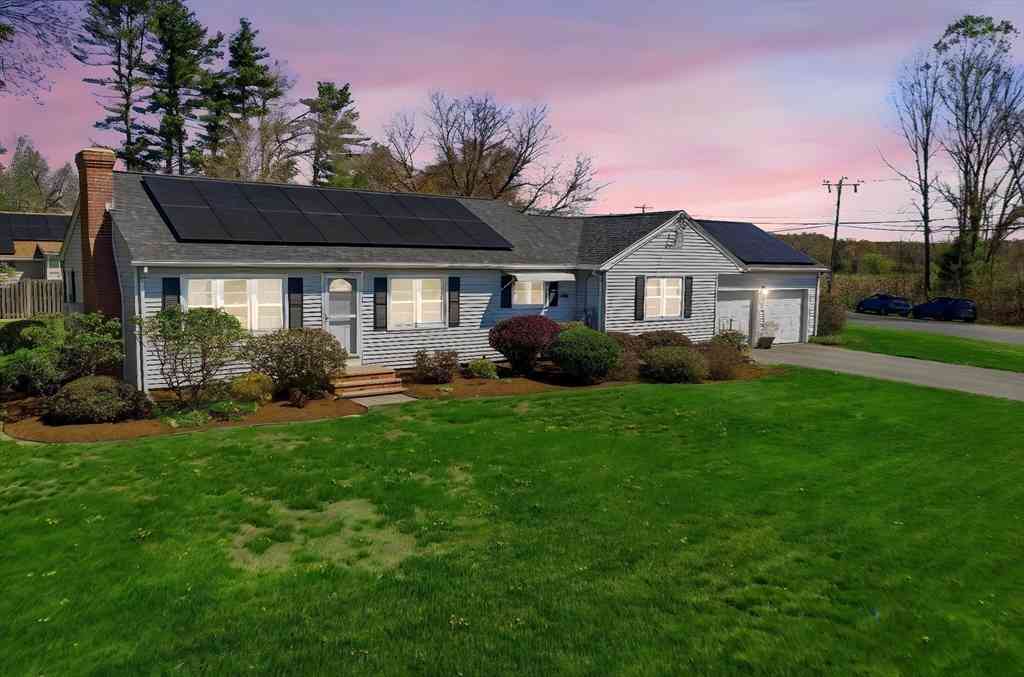 Homes For Sale - 34 Comins Rd<br/> Hampshire County, Hadley, MA 01035
