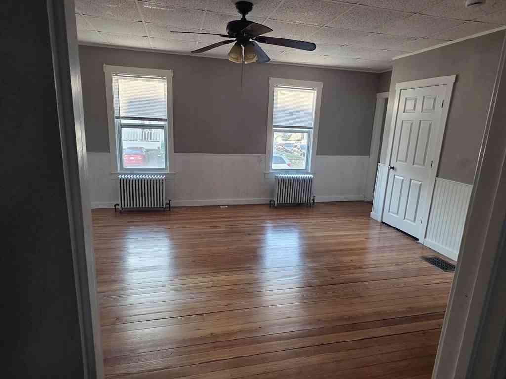Apartment For Rent - 107-113 Palmer St #1<br/> Fall River, MA 02724