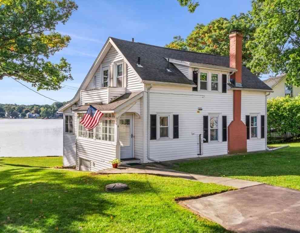 Homes For Rent - 6 Davis Way<br/> Worcester, MA 01604
