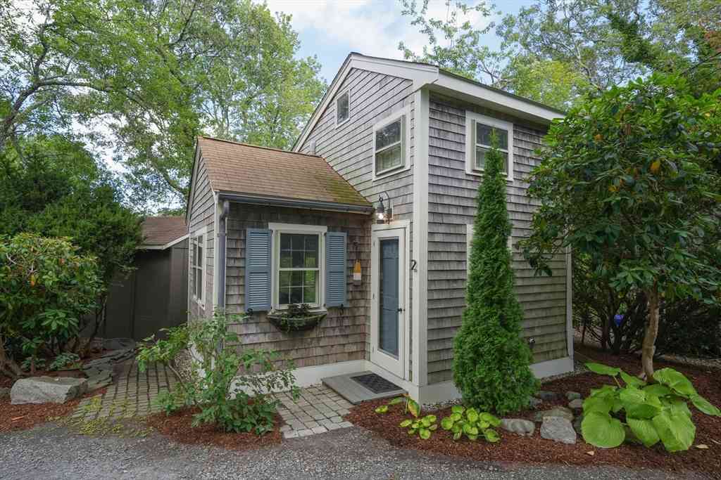 Condo For Sale - 262-A Bradford St #2<br/> Barnstable County, Provincetown, MA 02657