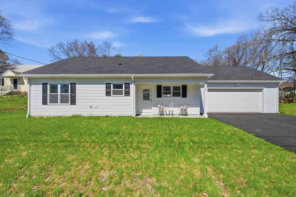 Homes For Sale - 109 Navy Yard Rd<br/> Middlesex County, Dracut, MA 01826